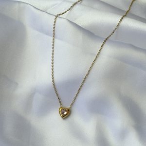 Heart necklace with purple pearl