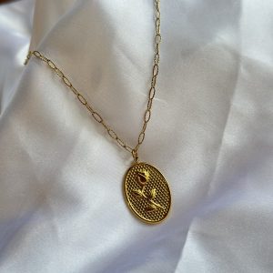 rose pendant necklace